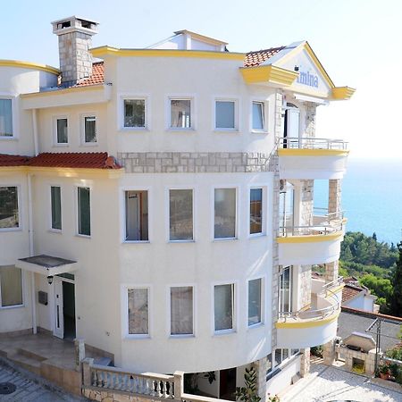 Apartments Amina Ulcinj Exterior photo
